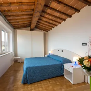 https://astonish-cathedral-view.it-tuscanyhotel.com