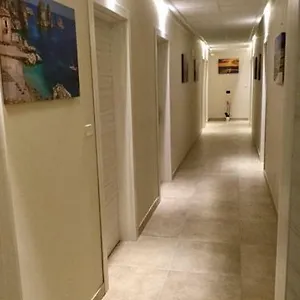 https://la-giummara-rooms.sicilyhotelsitaly.net